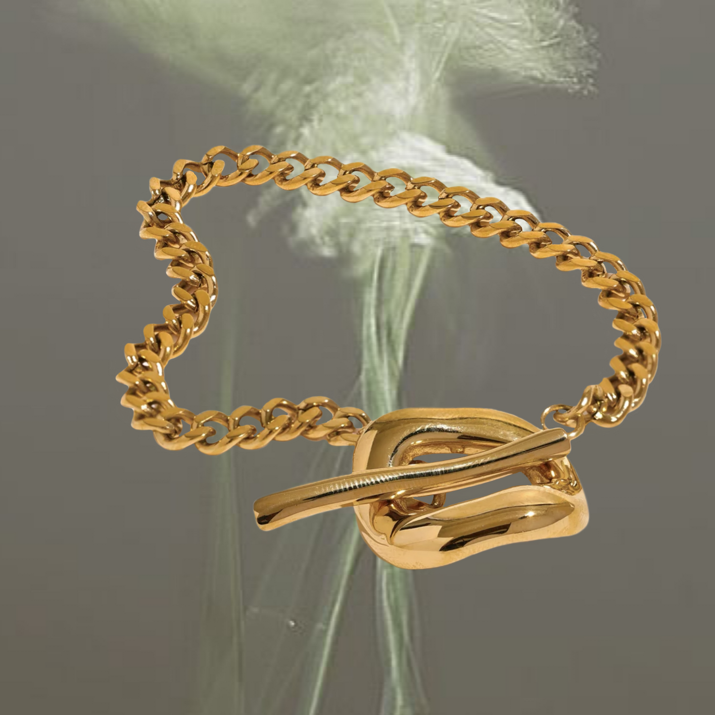 Toggle-clasps Bracelet