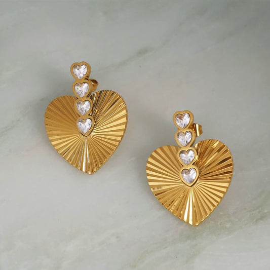 Queen of Hearts Earring