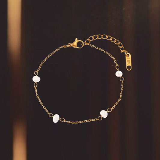 Mini White Pearl Bracelet