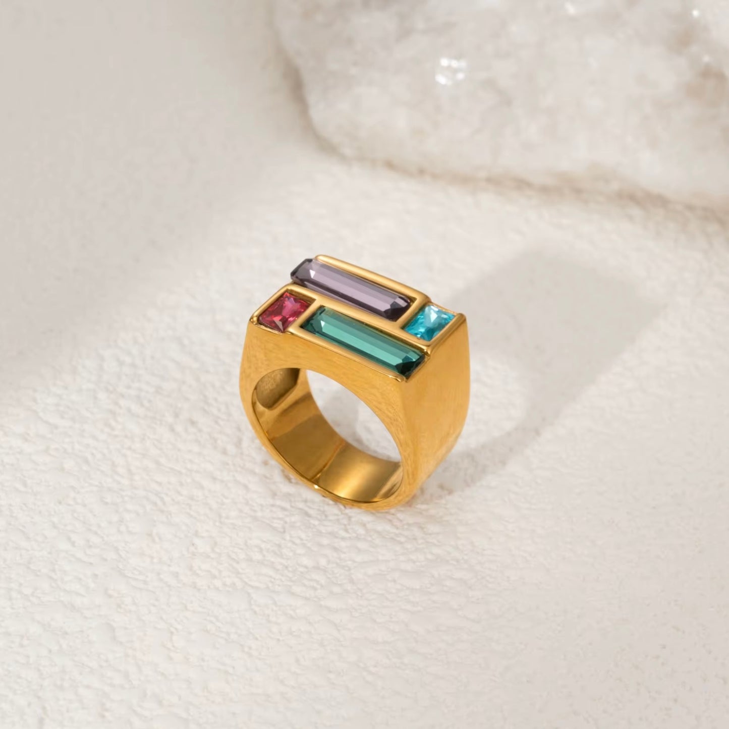 Four Colorful Rectangular Ring