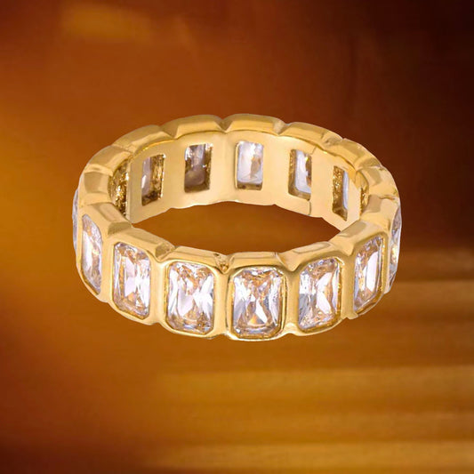 Full Rectangle Zircon Ring