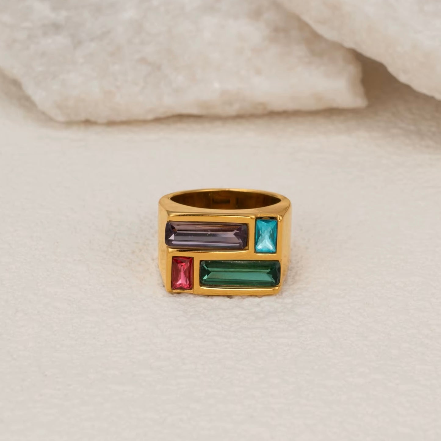 Four Colorful Rectangular Ring